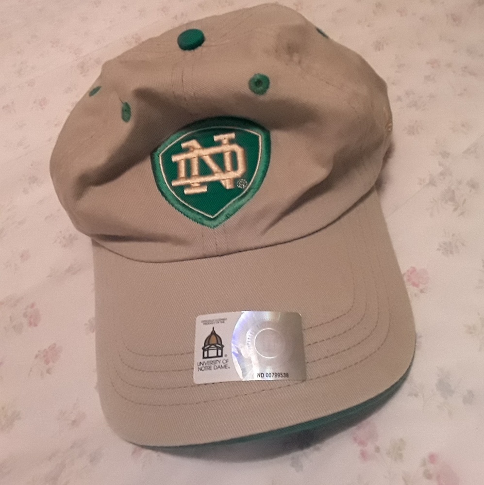 Brand new Notre Dame hat